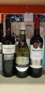 18 X BRAND NEW BOXED MIXED WINE LOT CONTAINING - 6X TRIVENTO ARGENTINA MALBEC 750 ML - 6X MUD HOUSE CHILE BLANC 750ML - 6X BARON DE LEY RESERVA RIOJA 750ML IN 3 BOXES