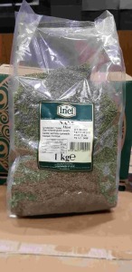 288 X 1 KG SEALED BAGS OF MINT FLAKES LEAVES ( ORIGIN TURKEY ) - IN BOXES OF 6 / 48 BOXES TOTAL - ON 1 FULL PALLET ( 120 CM X 100 CM X 220 CM HEIGHT ) BBF 05-23