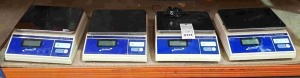 4 X GENWARE CATERING WEIGHING SCALES - CAPACITY 15KG X 0.005KG