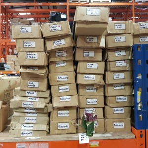 40 BRAND NEW BOXES FULL OF VARIOUS POLYESTER ARTIFICIAL FLOWERS to INCLUDE CANDLE RINGS IN BURGUNDY / CREAM RUST / WINE RED/ MAUVE COMBO / PEACH GREEN AND LILAC SPRAY IN BURGUNDY AND MAUVE