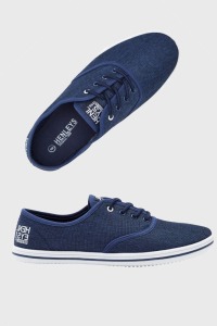 14 X BRAND NEW MENS HENLEY'S LACE UP NAVY TRAINER PLIMSOLLS - 7 X IN SIZE UK 7 AND 7 X IN SIZE UK 8 - RRP £ 24.99 PP - IN 2 BAGS