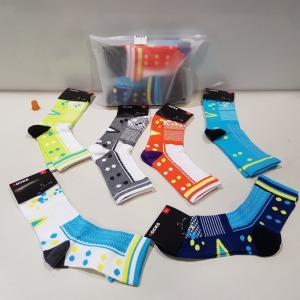 240 X BRAND NEW PAIRS OF COMFORT AND SOFT ANKLE / FULL SIZE SOCKS - ALL IN VARIOUS COLOURS AND PRINTS AND SIZES TO INCLUDE L AND XL ( IN 40 SEALED BAGS OF 6) - IN 2 TRAY NOT INCLUDED