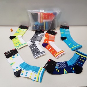 240 X BRAND NEW PAIRS OF COMFORT AND SOFT ANKLE / FULL SIZE SOCKS - ALL IN VARIOUS COLOURS AND PRINTS AND SIZES TO INCLUDE L AND XL ( IN 40 SEALED BAGS OF 6) - IN 2 TRAY NOT INCLUDED