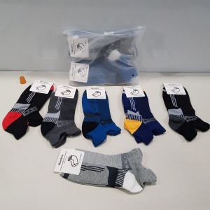 240 X BRAND NEW PAIRS OF COMFORT AND SOFT ANKLE / FULL SIZE SOCKS - ALL IN VARIOUS COLOURS AND PRINTS AND SIZES TO INCLUDE L AND XL ( IN 40 SEALED BAGS OF 6) - IN 2 TRAY NOT INCLUDED