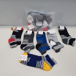 240 X BRAND NEW PAIRS OF COMFORT AND SOFT ANKLE / FULL SIZE SOCKS - ALL IN VARIOUS COLOURS AND PRINTS AND SIZES TO INCLUDE L AND XL ( IN 40 SEALED BAGS OF 6) - IN 2 TRAY NOT INCLUDED