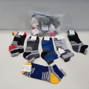 240 X BRAND NEW PAIRS OF COMFORT AND SOFT ANKLE / FULL SIZE SOCKS - ALL IN VARIOUS COLOURS AND PRINTS AND SIZES TO INCLUDE L AND XL ( IN 40 SEALED BAGS OF 6) - IN 2 TRAY NOT INCLUDED