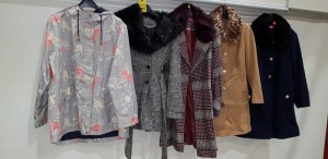 10 X BRAND NEW MIXED WOMANS JACKET / COATS LOT CONTAINING CARMEL AND BONMARCHE - IN VARIOUS SIZES AND COLOURS TO INCLUDE TEAL / BROWN / NAVY / ETC ( PLEASE NOTE - DELABELED SO SIZES UNKNOWN )