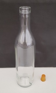 1000 X BRAND NEW SAVER GLASS COGNACAISE CORK TOP GLASS BOTTLES 50CL (HEIGHT 27CM) ON 1 PALLET