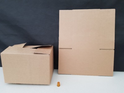 720 X BRAND NEW CARDBOARD BOXES IN SIZE 27CM X 18CM 19CM