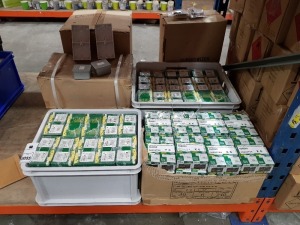 HALF BAY MIXED BRAND NEW LOT CONTAINING LARGE AMOUNT OF TOWER AND ROUND CABLE CLIPS, METAL FUSE BOXES, DETA DOUBLE PATTRESS BOXES, ETC