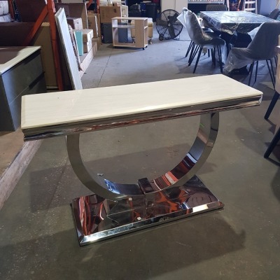 1 X BRAND NEW CURVED CHROME BASE - MARBLE TOP CONSOLE TABLE ( L 120 CM W 40 CM H 75 CM ) RECTIFIED BRACKETS UNDERNEATH (NOTE: IT IS NOT POSSIBLE TO PACK THIS ITEM SECURELY FOR HAULIER TRANSPORTATION & WILL NEED TO BE COLLECTED IN PERSON)