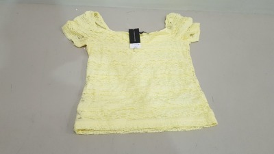 25 X BRAND NEW DOROTHY PERKINS YELLOW WOMANS CROP TOPS IN PALE YELLOW COLOUR - ALL IN VARIOUS SIZES TO INCLUDE UK 8 / UK 10 / UK 12 / UK 14 / UK 16 RRP £ 20.00 PP - TOTAL RRP £ 500.00