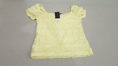 25 X BRAND NEW DOROTHY PERKINS YELLOW WOMANS CROP TOPS IN PALE YELLOW COLOUR - ALL IN SIZE UK 12 RRP £ 20.00 PP - TOTAL RRP £ 500.00