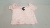 25 X BRAND NEW DOROTHY PERKINS WOMANS CROP TOPS IN LIGHT PINK COLOUR - ALL IN VARIOUS SIZES TO INCLUDE UK 12 / 14 RRP £ 20.00 PP - TOTAL RRP £ 500.00