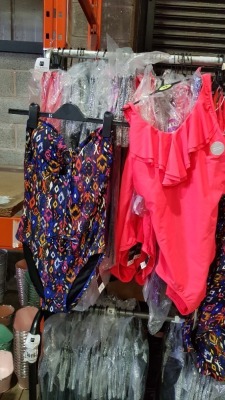 29 X BRAND NEW MIXED GEORGE WOMENS 1 PIECE BATHING SUITS - IN BLUE, PURPLE, RED, BLACK - IN MIXED SIZES UK 10 / 12 / 16 / 18