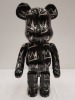 1 X BEARBRICK JEAN-MICHEL BASQUIAT *8 PUSHHEAD 1000% - COLLECTABLE ART FIGURES - 70 CM HEIGHT (NO ORIGINAL BOX )