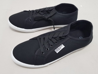 10 X BRAND NEW HENLEYS ORIGINAL CANVAS TRAINERS IN - ALL IN BLACK - ALL SIZE UK 8 - RRP £ 24.99 - IN 1 BOX