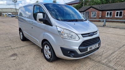 SILVER FORD TRANSIT CUSTOM 270 LIMITE DIESEL PANEL VAN FIRST REGISTERED 31/12/2017 REGISTRATION: YM67 CKC VIN NO : WF0YXXTTGYHD30486 ENGINE SIZE: 1995 CC MILEAGE: 95,346 1 KEY WITH V5 MOT UNTIL 25TH JAN 2024 CRUISE CONTROL AIR CONDITION REVERSING SENSOR