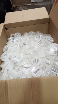 APPROX 500 X BRAND NEW DOUBLE SIDED HEAVY DUTY CLEAR TAPE ( 1 METER X 2.3 CM WIDTH )