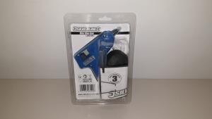 12 X SILVERLINE MINI HOT MELT GLUE GUNS 230V 7-10W PLUS 2 GLUE STICKS (PROD CODE 100012) RRP £5.41 (EXC VAT) - IN 1 CARTON