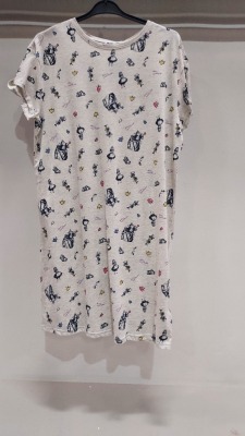 31 X BRAND NEW M & S NIGHTIES DISNEY ALICE IN WOUNDERLAND SIZES INCLUDE LARGE AND EXTRA LARGE