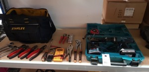 75+ PIECE TOOL LOT CONTAINING 1 MAKITA CORDELSS DRILL WITH BATTERY , CHARGER AND CASE MULTI METER / VARIOUS RATCHET SPANNERS / VARIOUS PLIERS / SOCKETS / DRILL BITS AND STANLEY BAG FULL OF VARIOUS TOOLS ETC