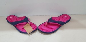 14 X BRAND NEW WOMENS DUNLOP MEMORY FOAM FLIP FLOPS COLOUR NAVY/FUCHSIA SIZE UK 8
