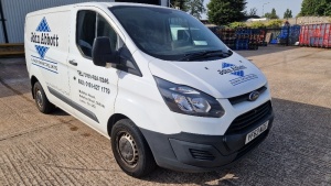 WHITE FORD TRANSIT CUSTOM 270 ECO-TE (DIESEL) REG NO: YF63 NZG, ENGINE SIZE: 2198CC, PANEL VAN, FIRST REGISTERED: 30/12/2013, WITH 1 KEY, V5, MOT UNTIL 06/11/2023, MILEAGE: 130,767