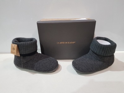8 X BRAND NEW DUNLOP KNITTED PULL ON MEMORY FOAM INDOOR SLIPPERS IN GREY IN SIZE UK 7 & 8 (RRP £29.99) IN 1 BOX