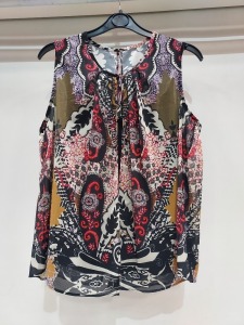 140 X BRAND NEW UNBRANDED FLOWER PRINT VEST/BLOUSE IN VARIOUS SIZES