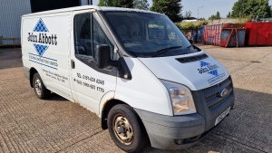 WHITE FORD TRANSIT 100 T250 FWD (DIESEL) REG NO: YS12 YCY, ENGINE SIZE: 2198CC, PANEL VAN, FIRST REGISTERED: 18/07/2012, WITH 1 KEY, V5, MOT EXPIRED 20/06/2023, MILEAGE: 137,561