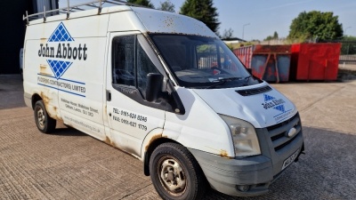WHITE FORD TRANSIT 100 T30L RWD (DIESEL) REG NO: NA08 EKP, ENGINE SIZE: 2402CC, PANEL VAN, FIRST REGISTERED: 07/03/2008, WITH V5, 1 KEY, MOT EXPIRED MARCH 2023, MILEAGE: 284,438
