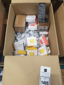 200 X BRAND NEW MIXED LOT CONTAINING MICRO USB CABLES - APPLE AIRPOD CASES - 3.5MM JACK CABLES