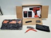 8 X BRAND NEW JUEMEL 3/8 CORDELL DRILL (M8828) - WITH 2 X 20 V LITHIUM-ION BATTERY ( M8829) - VARIOUS ATTACHMENTS IN A BAG - 1 X CARRY BAG - IN 8 BOXES