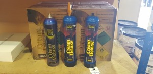 24 X BRAND NEW FOOD GRADE CREAM DELUXE 666 G ( MIDNIGHT EDITION ) (E942 NITROUS OXIDE ) IN 4 BOXES OF 6 AND 3 X OPENED AND LOOSE SCREAM DELUXE AND CREA, DELUX GOLD )