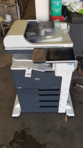 1 X HP LASER JET 700 COLOR MFP M775 PHOTOCOPIER / PRINTER ( CC522A) - WITH 4 TIER PAPER TRAYS - NO POWER LEAD