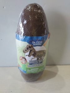 13 X BRAND NEW DR .STEVE JURASSIC EGGS ASSEMBLY SETS - VARIOUS DIFFERETN DINOSAURS - RRP £ 10.99 - IN 1 BAG