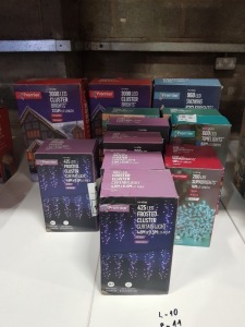 13 PIECE BRAND NEW MIXED PREMIER LIGHTS LOT CONTAINING 2 X 3000 LED CLUSTER BRIGHTS / 1 X 960 LED SNOWING ICICLEBRIGHTS / 2 X 1000 LED TREEBRIGHTS / 1 X 240 LED FROSTED CLUSTERBRIGHTS / 3 X 425 LED FROSTED CLUSTER BRIGHTS / 2 X 200 LED SUPABRIGHTS / 1 X 6