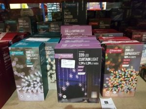 17 PIECE MIXED PREMIER CHRISTMAS LIGHTS LOT CONTAINING 600 LED 60m TIMELIGHTS, 24 LED CHASER ICICLELIGHTS, 360 LED 28.7m SUPABRIGHTS, 339 LED 1.2 X 1.2m CURTAIN LIGHT, 200 LED 16m SUPABRIGHTS, ETC (PLEASE NOTE SOME ARE RETURNS)