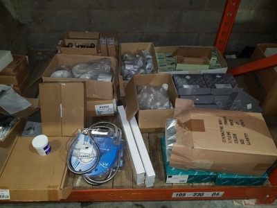 150+ MIXED BRAND NEW LOT CONTAINING VADO SHOWER HOSE BRASS STANDARD BORE 200CM IN CHROME ( SH-0120200-DB-C/P) / VADO AQUABLAE 200MM SQUARE SHOWER HEAD ( AQB-SQ/20-C/P) VADO WALL MOUNTED SHOWER ARM IN CHROME ( MIX-SHOWER ARM3-C/P) VARIOUS POLYPIPE PIPES