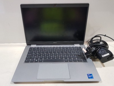 1 X DELL LATITUDE 5320 / INTEL CORE I7-1185 G7 / 512GB SSD HDD/ 16 GB RAM / WINDOWS 11 PRO / NO BOX - WITH CHARGER - IN SILVER ( FULLY WIPED - O/S INTACT )