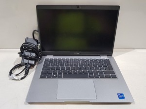 1 X DELL LATITUDE 5320 / INTEL CORE I7-1185 G7 / 512GB SSD HDD/ 16 GB RAM / WINDOWS 11 PRO / NO BOX - WITH CHARGER - IN SILVER ( FULLY WIPED - O/S INTACT )