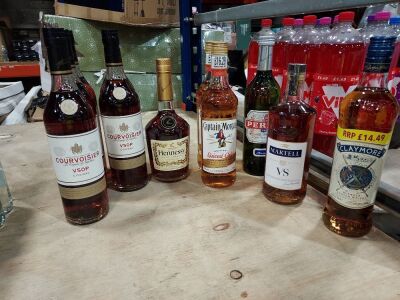 11 PIECE BRAND NEW MIXED ALCOHOL LOT CONTAINING 5 X 700ML COURVOISIER COGNAC - 2 X CAPTAIN MORGAN RUM 70CL - 1 X HENNESSY COGNAC 70CL - 1 X MARTELL COGNAC 70CL, ETC