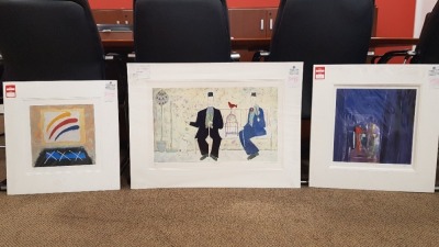 3 PRINT PAINTIINGS 2 PIECES ABSTRACT ART ONE PAITING 1ST PAINTING DOG AND YO-YO 84CM X 61CM 4O/225 SIGNED BY ANNORA SPENCE RRP £195 2ND PAINTING ENDLESS CITY ABSTRACT ART 19/125 58CM X 60CM RRP £140 3RD PAINTING ABSTRACT ART IN GOLD RED BLUE ORANGE AND