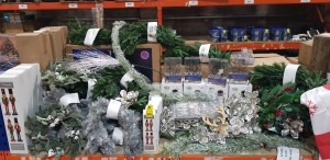 100 + PIECE MIXED PREMIER DECORATIONS LOT CONTAINING LARGE BOX WITH 20 LED MICRO LED STRING LIGHTS / 1.4 M TWINKLING STAG / REAL TREE STANDS / 60 CM AND 30 CM WOODEN NUTCRACKERS / VARIOUS COLOURED AND SIZE DECORATIVE GARLANDS / BERRY WREATHS / CLIP ON FL