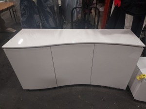 1 X LAZZARO SIDEBOARD IN WHITE WITH LED STRIP LIGHTS - SIZE 150 X 50 X 81CM - PLEASE NOTE CUSTOMER RETURNS -