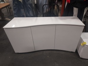 1 X LAZZARO SIDEBOARD IN WHITE WITH LED STRIP LIGHTS - SIZE 150 X 50 X 81CM - PLEASE NOTE CUSTOMER RETURNS -