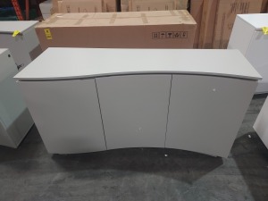 1 X BOXED LAZZARO SIDEBOARD IN GREY WITH LED STRIP LIGHTS - SIZE 150 X 50 X 81CM - PLEASE NOTE CUSTOMER RETURNS -